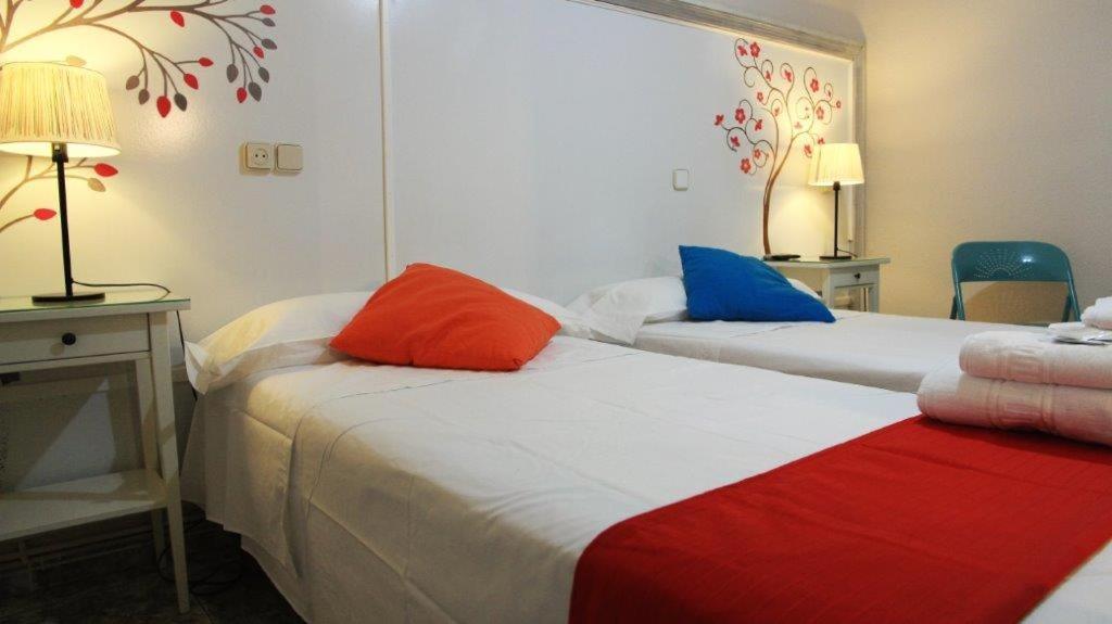 Hotel Ch Antonio à Madrid Chambre photo