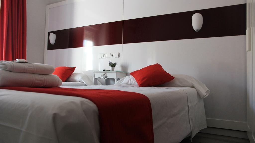 Hotel Ch Antonio à Madrid Extérieur photo